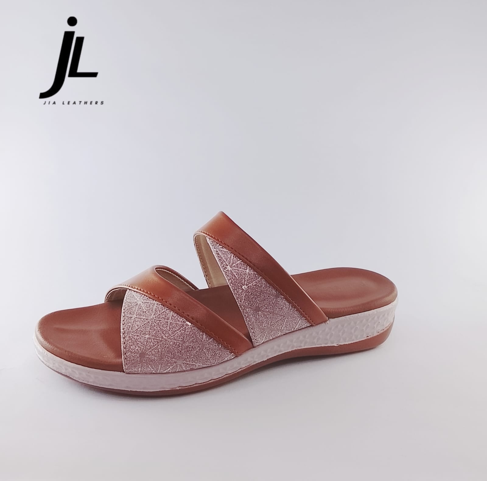 BROWN GLAM SLIPPER