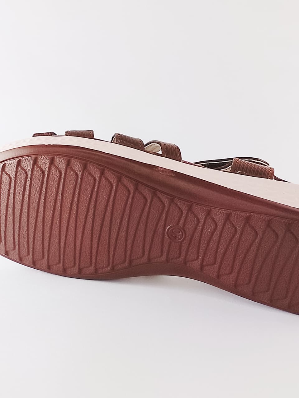 BROWON MAT SANDAL