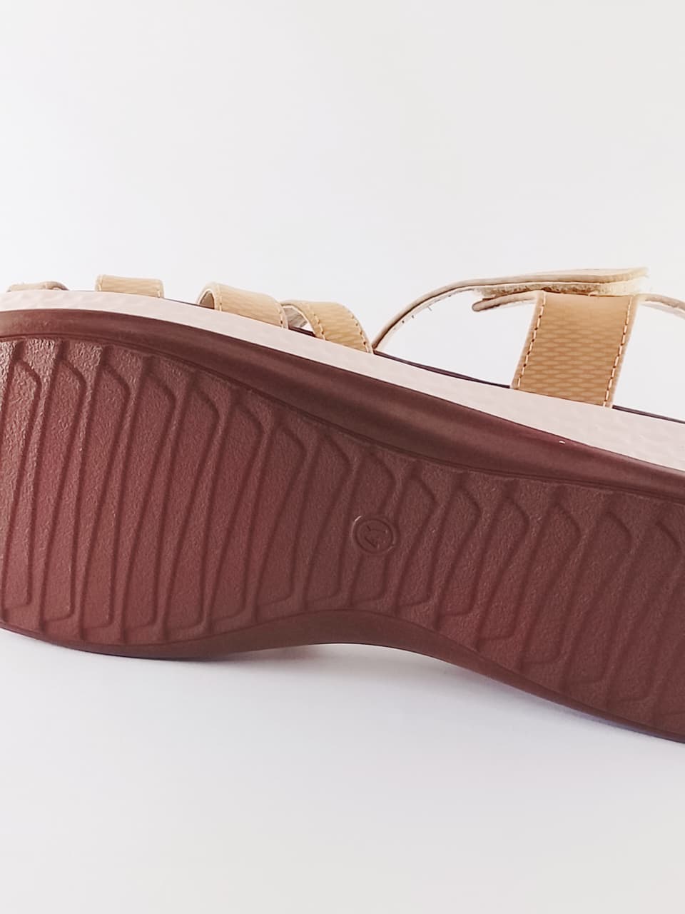 ALMOND BROWON SANDAL